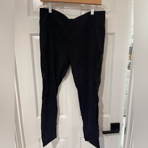 Black compression athletic leggings with Unique Design